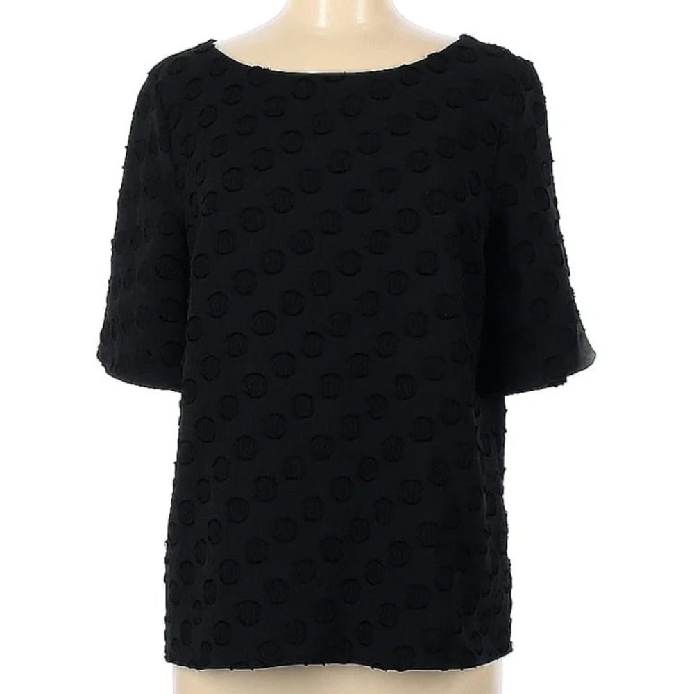 Ann Taylor black short sleeve textured polka dot shirt blouse top M Medium